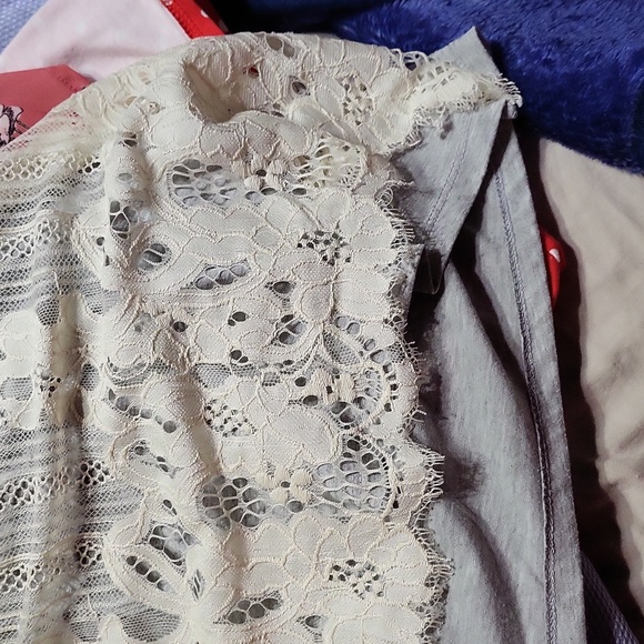 Top - Picture 4 of 5